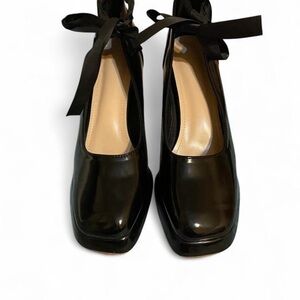 Source Unknown Black Patent Heels